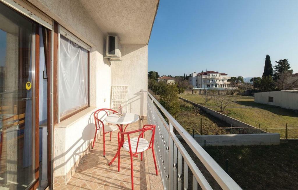 Apartments Aurora Kastela Bagian luar foto